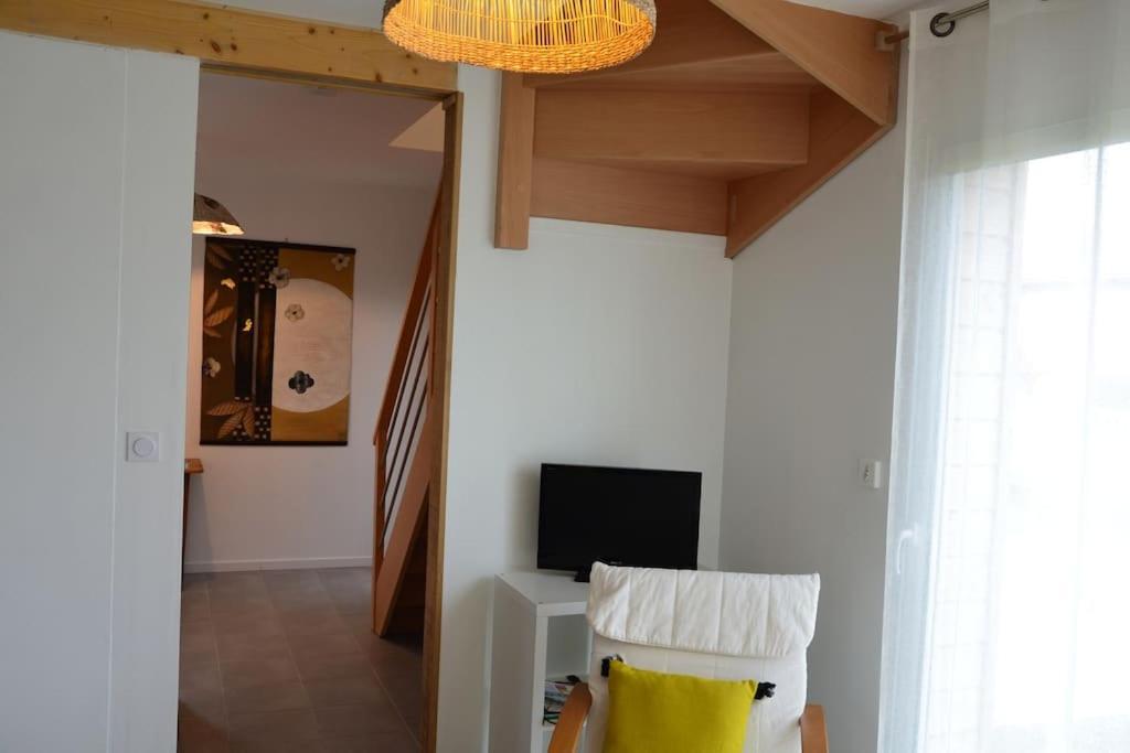 La Maison Des Cordelles Saint-Denis-en-Val Exteriér fotografie